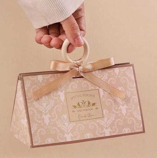 Exquisite-gift-box