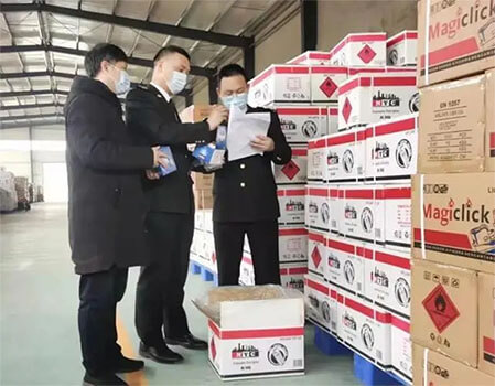 China customs inspect lighters