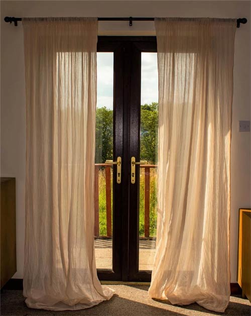 muslin curtain-1