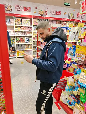 foreign buyers at OneLink Plaza