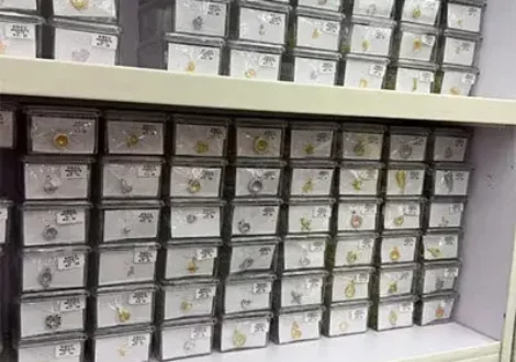 pearl accesories store